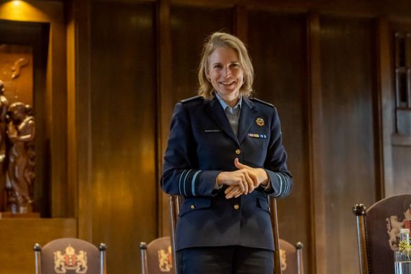 Luitenant-generaal Elanor Boekholt-O’Sullivan. Foto Talent naar de Top