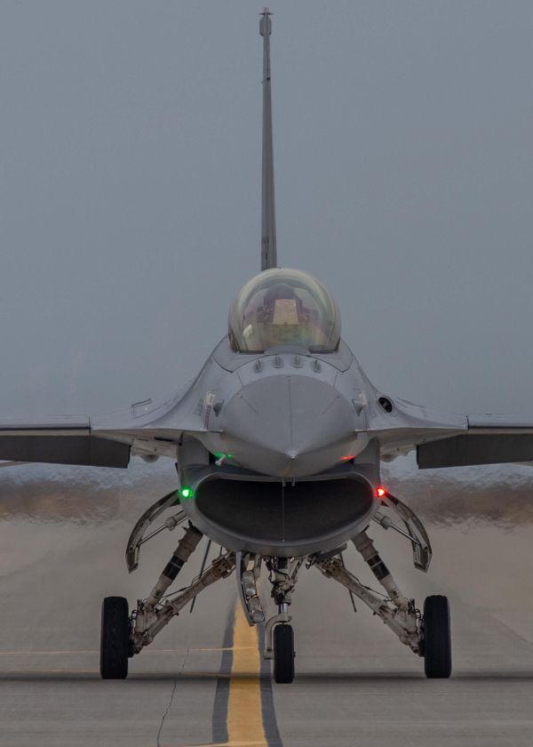 Nederland nam het initiatief om het eerste European F-16 Training Centre op te zetten. Foto EFTC