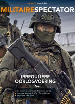 De militair is verantwoordelijk in de oorlog, wat betekent dat?